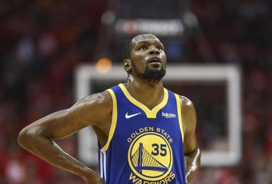 九游娱乐-杜兰特在勇士比赛中领先优势明显，持续失利引发热议！